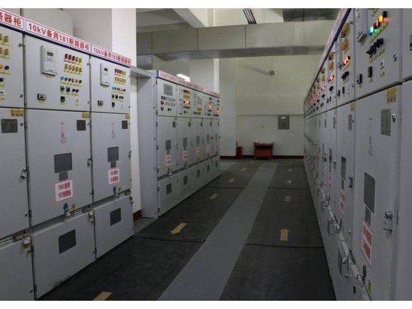 這套福建變電站輔助智能監(jiān)控系統(tǒng)，有成熟應(yīng)用案例。