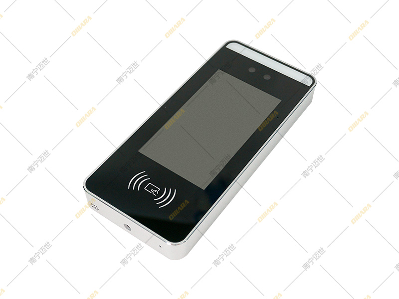 OM-ACC-D107 人臉識別一體機(jī) OM-ACC-D107 人臉識別一體機(jī)