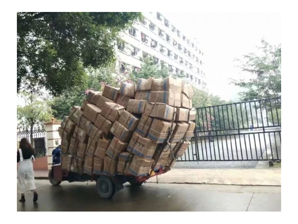邁世與你分享一則正能量小故事：雖生活不易，但也要樂(lè)觀