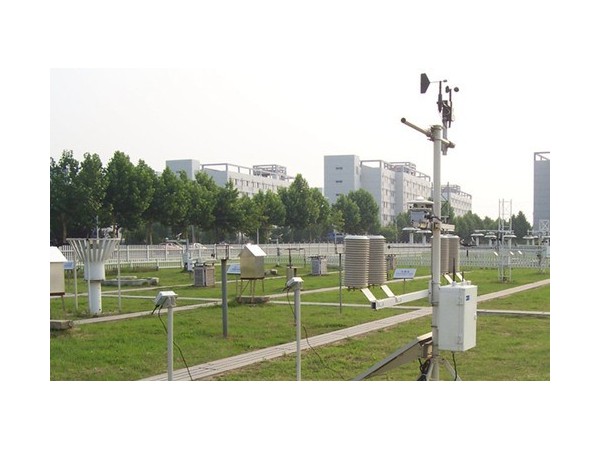 想實現天氣氣象站狀態實時監控系統，該用什么監控主機？