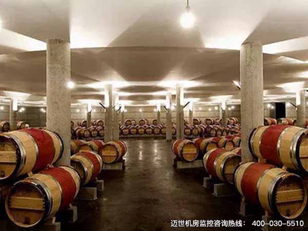葡萄酒行業都選擇這份酒窖恒溫恒濕系統解決方案！